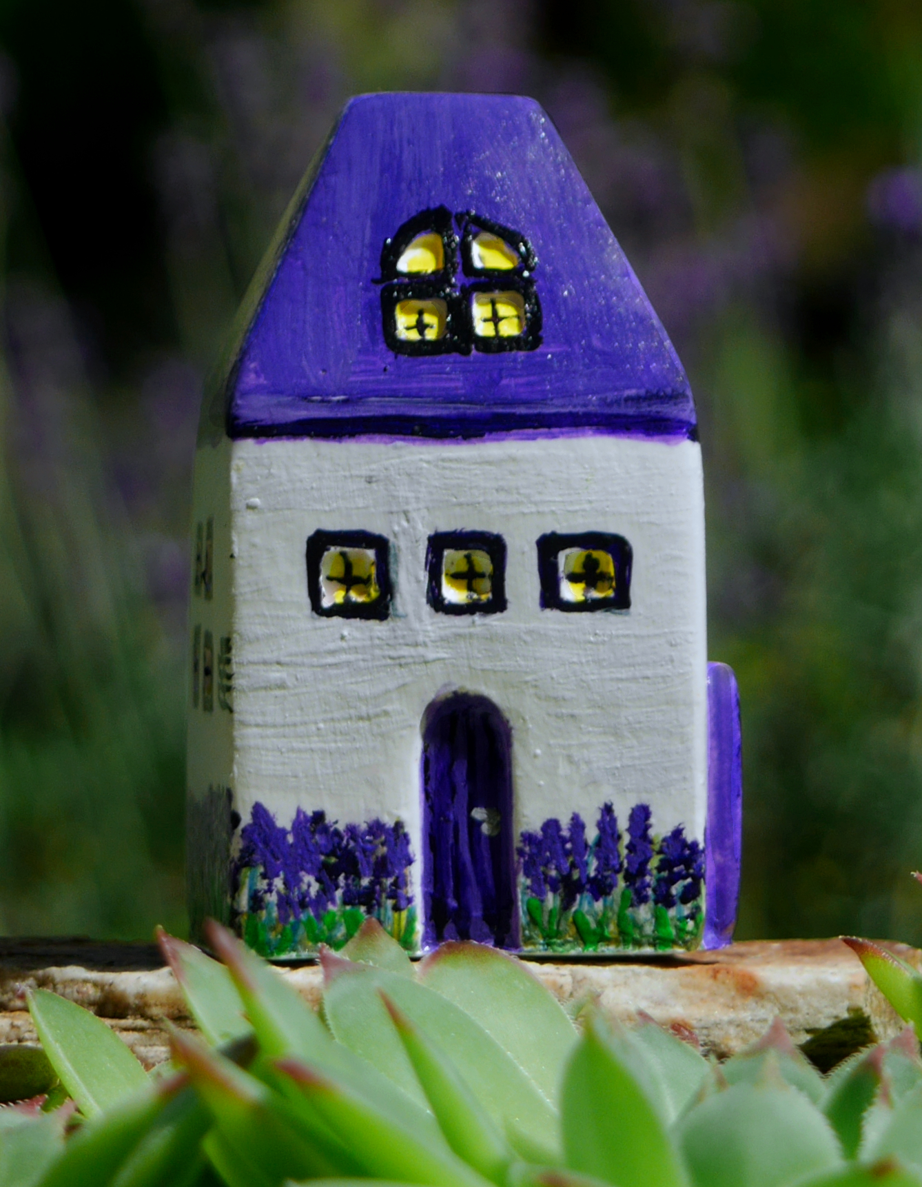 Minidomeček levandulový