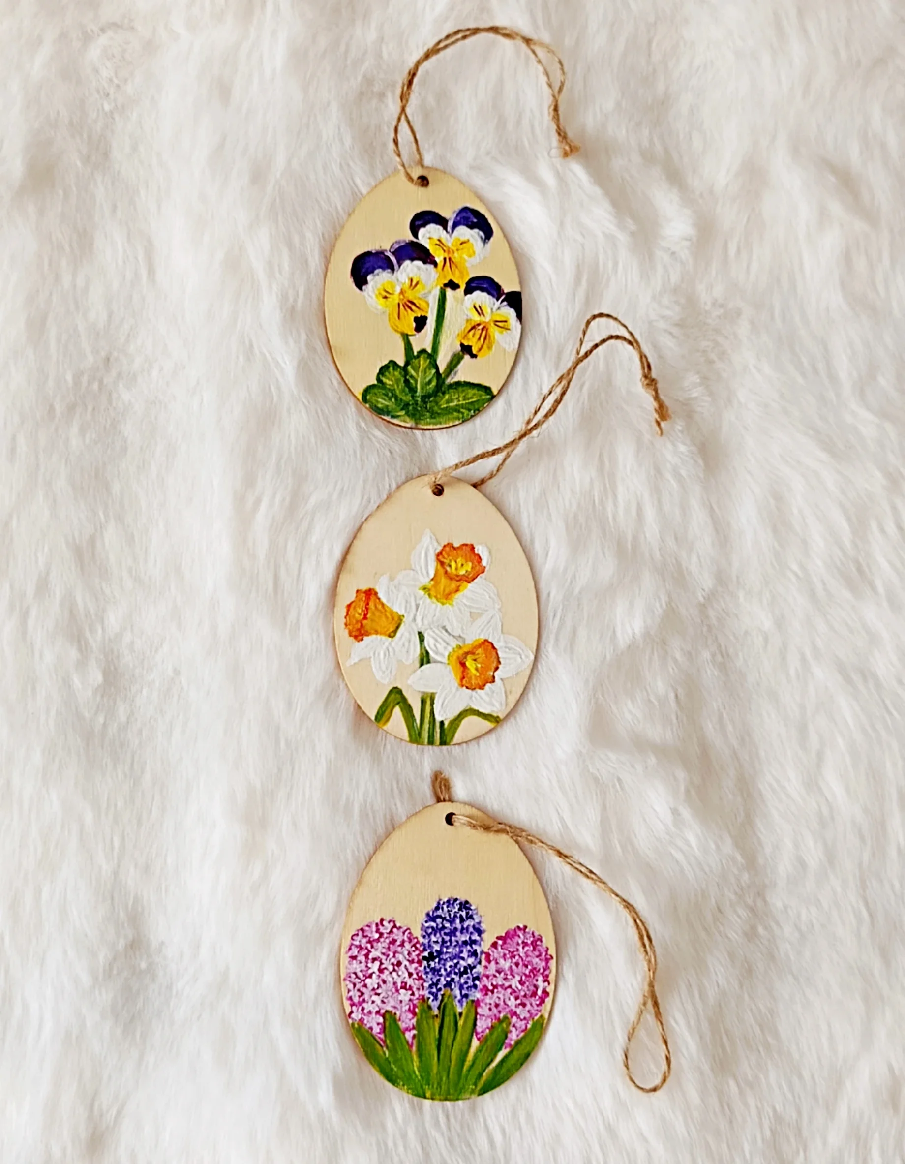 Dekorační dřevěná vajíčka s jarními květy- sada 2
