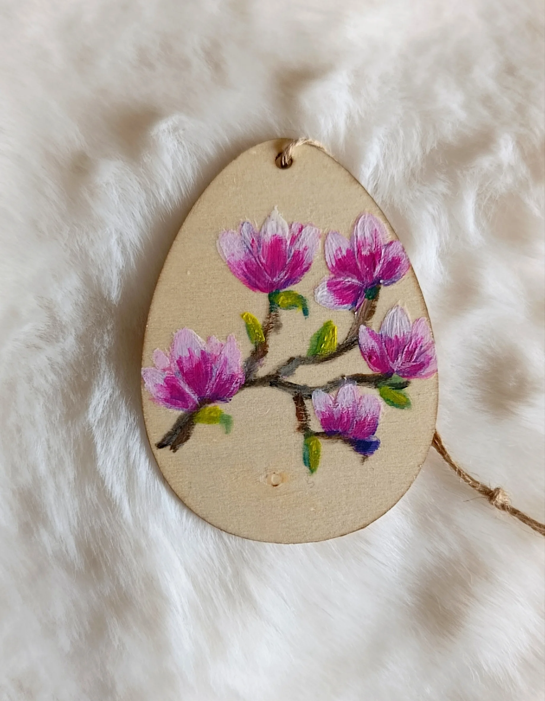 Dřevěné dekorační vajíčko s jarními květy - 4